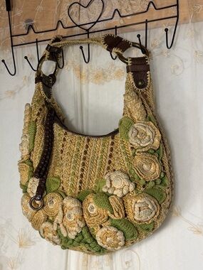 Isabella Fiore Crochet Floral Bag Boho Leather Strap 3D Flower Appliqué